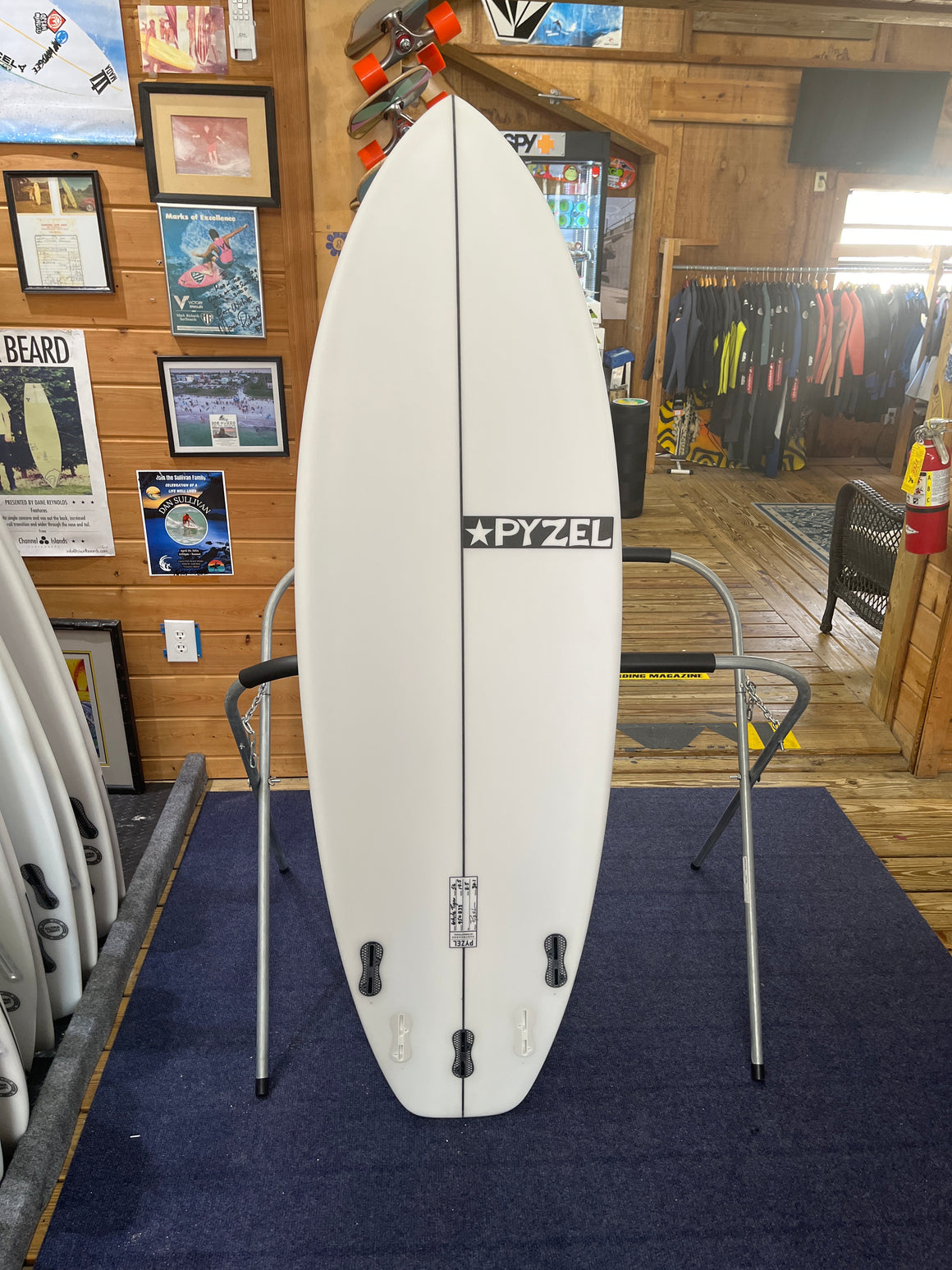 Pyzel 5’6” White Tiger