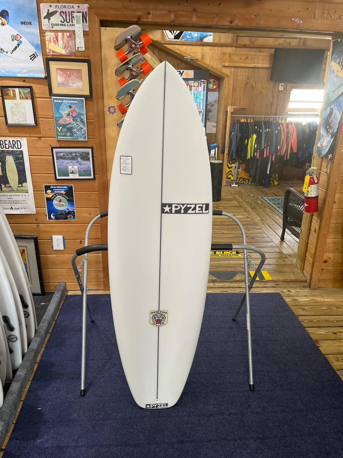 Pyzel 5’6” White Tiger