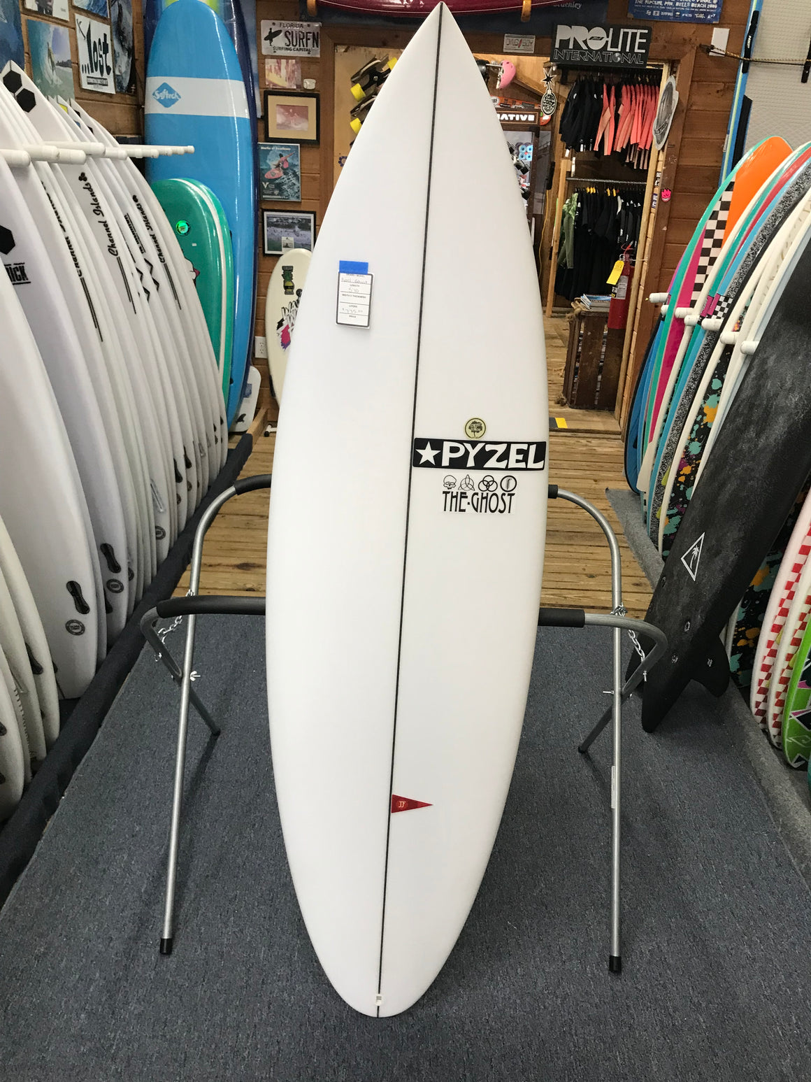 Pyzel 5’10” Ghost